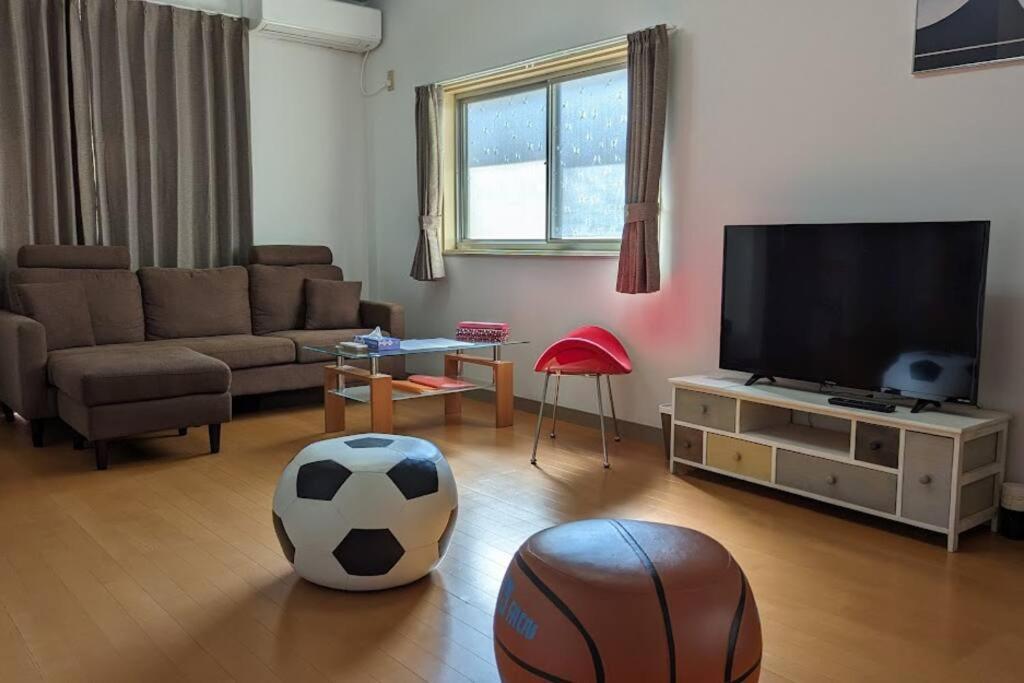 Roomy 4Br Home Sleeps 9／Shinosaka／Large Groups المظهر الخارجي الصورة