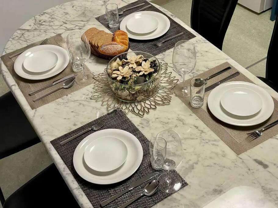 Roomy 4Br Home Sleeps 9／Shinosaka／Large Groups المظهر الخارجي الصورة