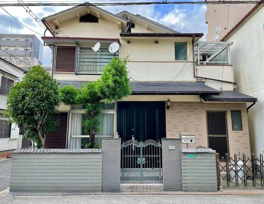 Roomy 4Br Home Sleeps 9／Shinosaka／Large Groups المظهر الخارجي الصورة