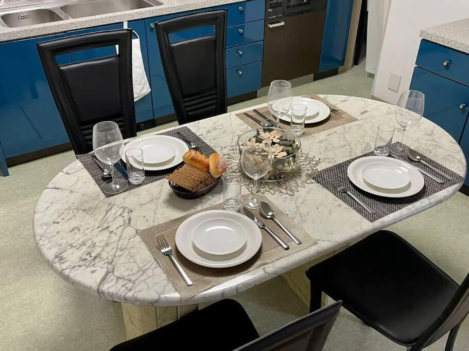 Roomy 4Br Home Sleeps 9／Shinosaka／Large Groups المظهر الخارجي الصورة